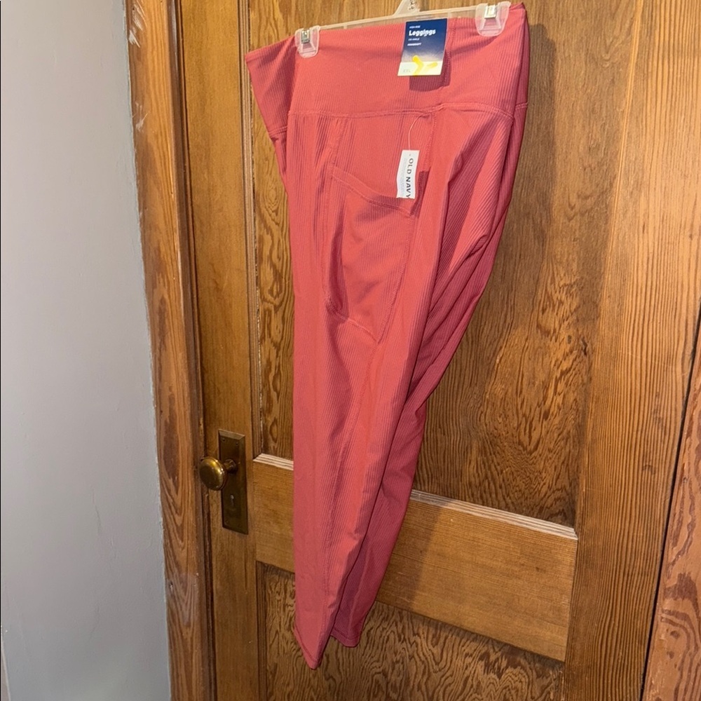 Old navy mauve pink powersoft leggings